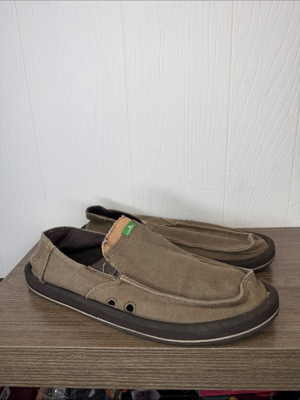 Sanuk Men's Tan Canvas Slip-On Loafers 8
